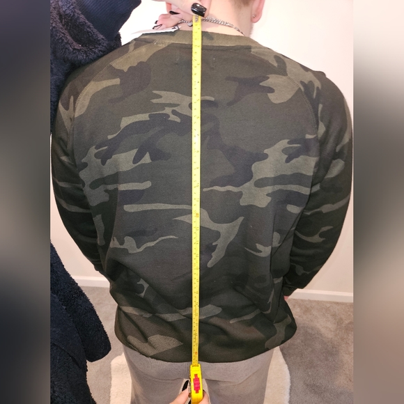 Sovereign Code camo sweatshirt - Picture 4 of 5